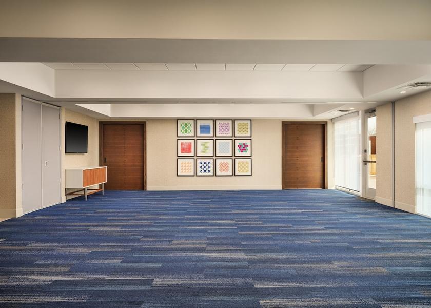 New York Lockport Meeting Room