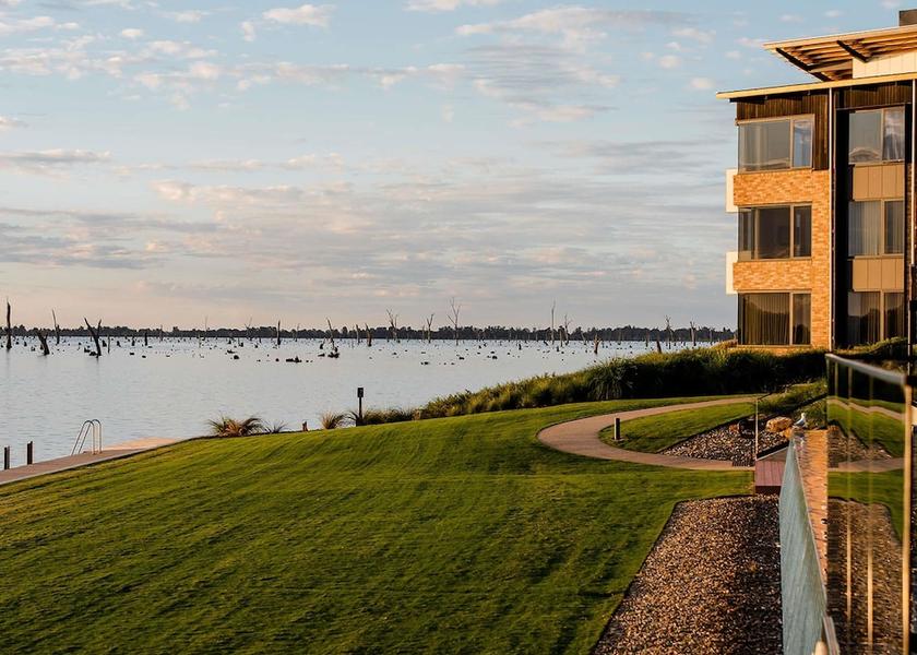 Victoria Yarrawonga Exterior Detail