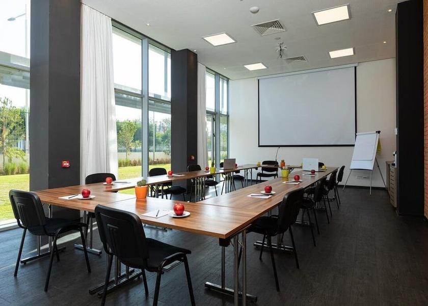 Casablanca-Settat Nouaceur Meeting facility