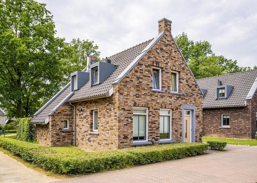 Limburg Maastricht Room