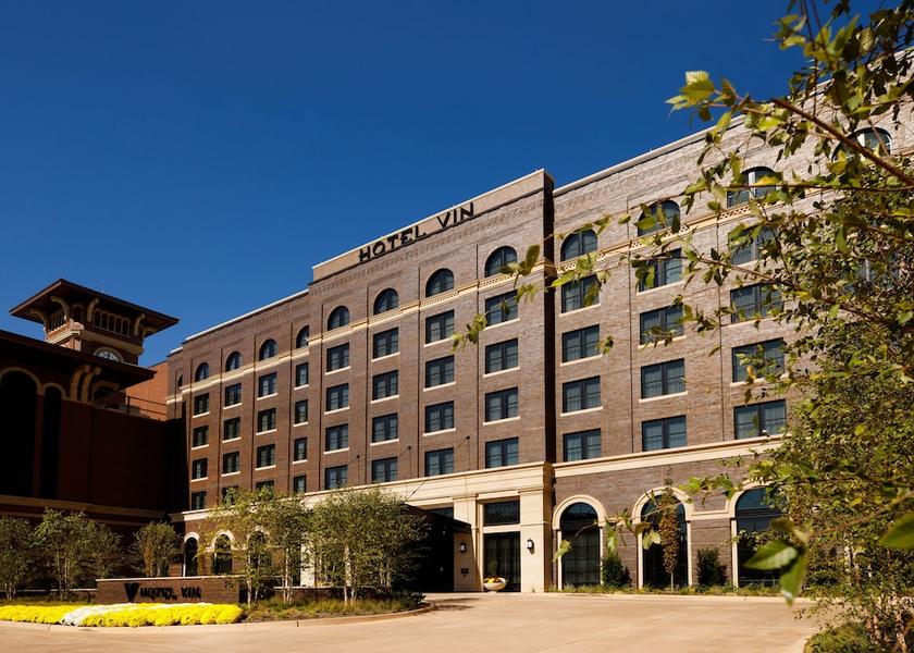 Texas Grapevine Exterior Detail