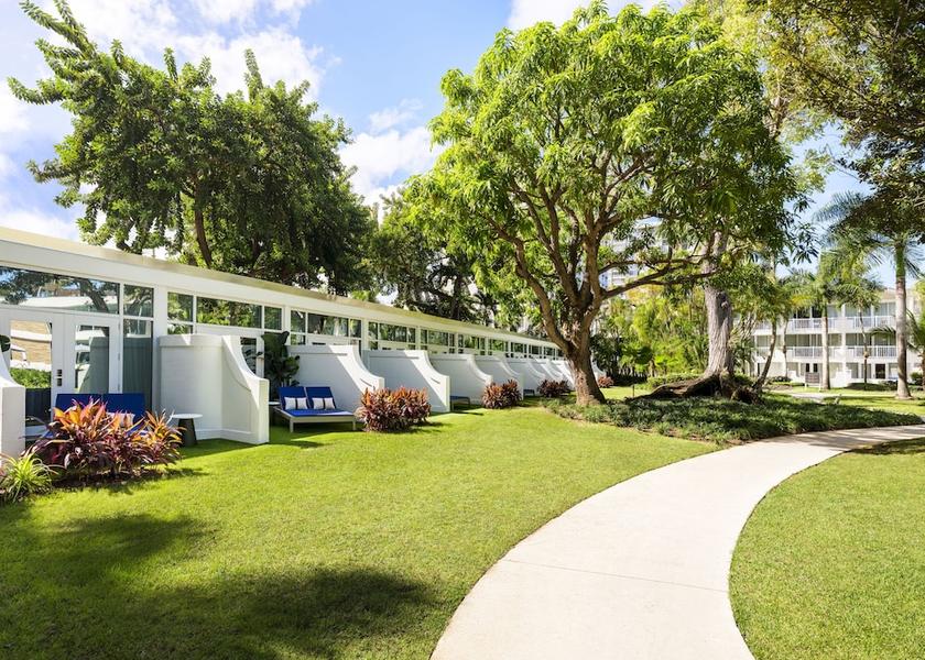  Carolina Exterior Detail