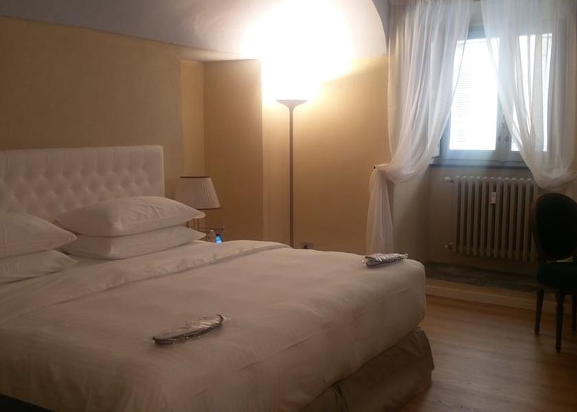 Piedmont Turin Room