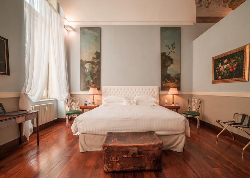 Piedmont Turin Room
