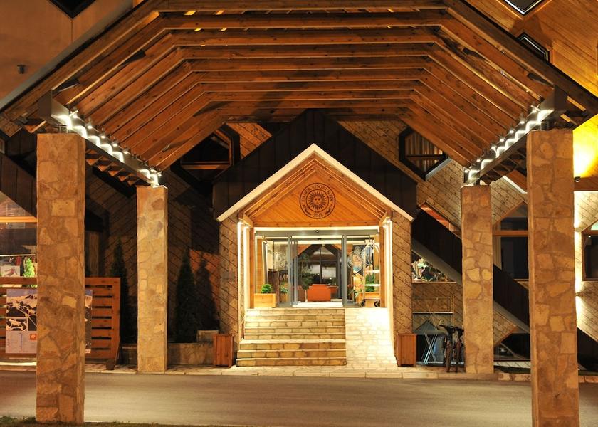  Kolasin Entrance