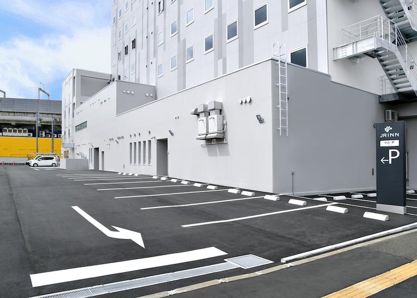 Hokkaido Chitose Parking