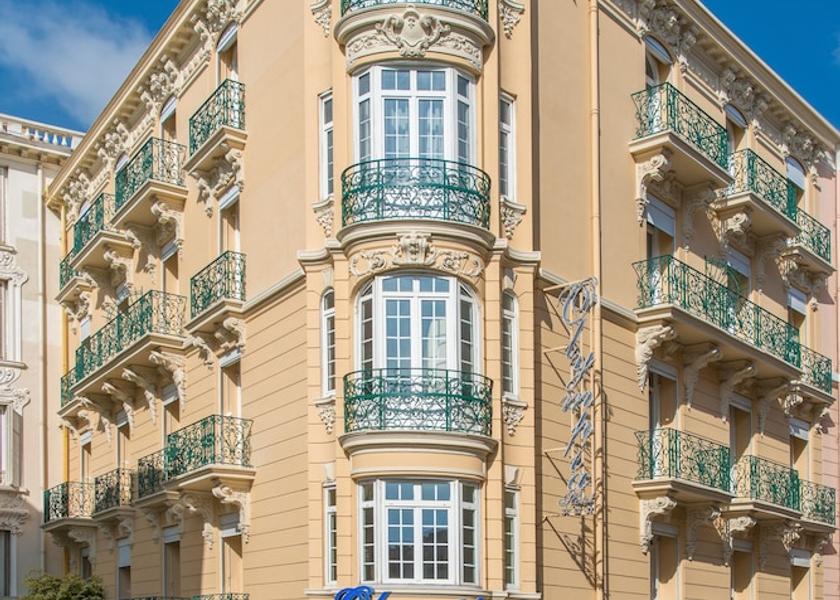 Provence - Alpes - Cote d'Azur Beausoleil Facade