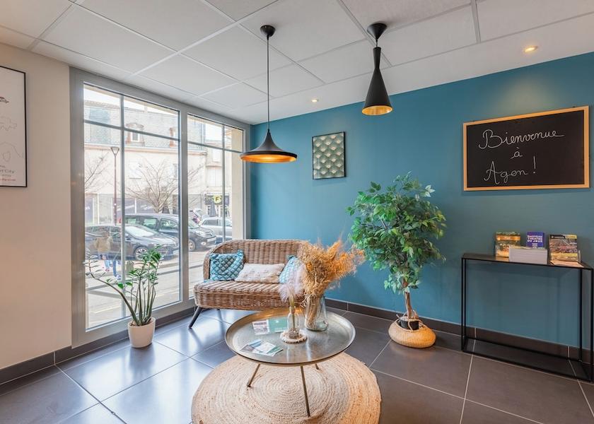Nouvelle-Aquitaine Agen Lobby sitting area