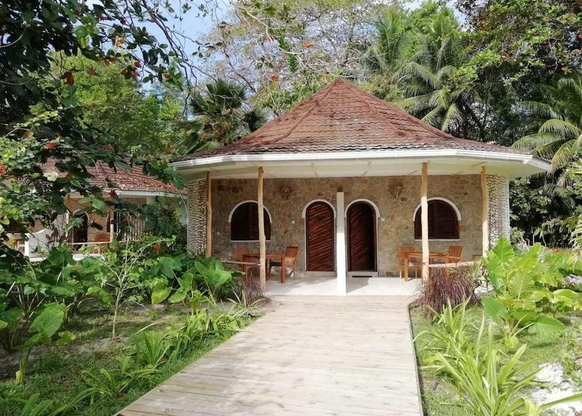 Baie Sainte Anne Praslin Island Terrace