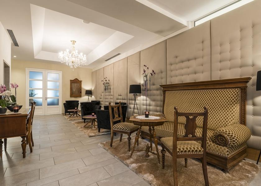 Trentino-Alto Adige San Candido Lobby