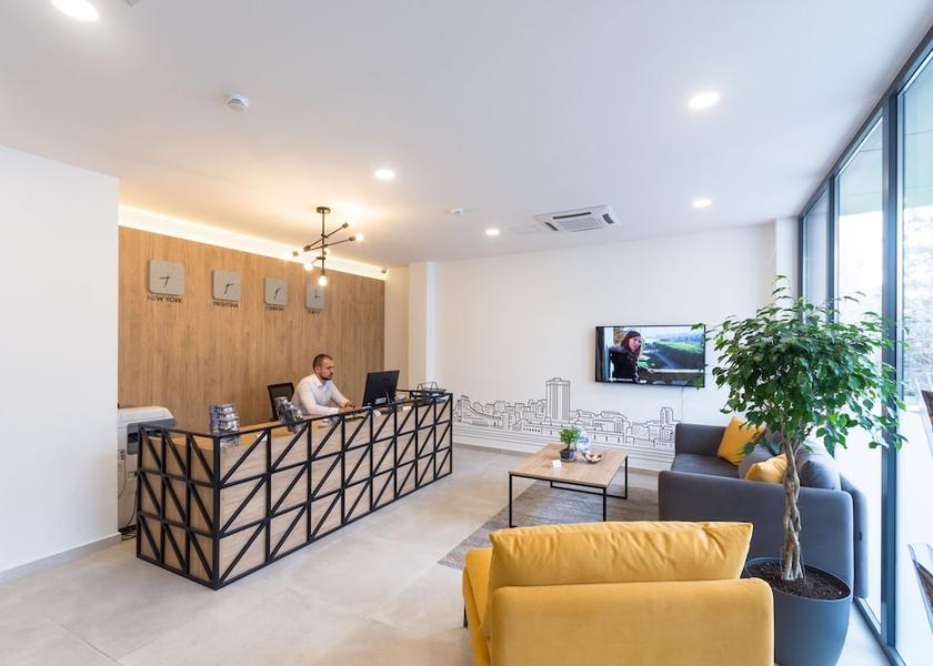 Kosovo Pristina Reception