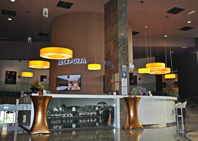  Maribor Reception