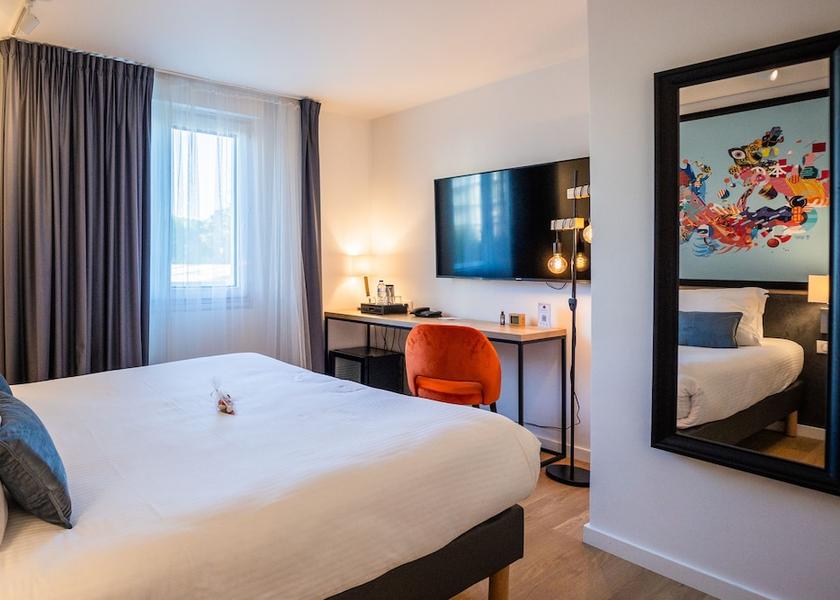 Provence - Alpes - Cote d'Azur Marseille Room