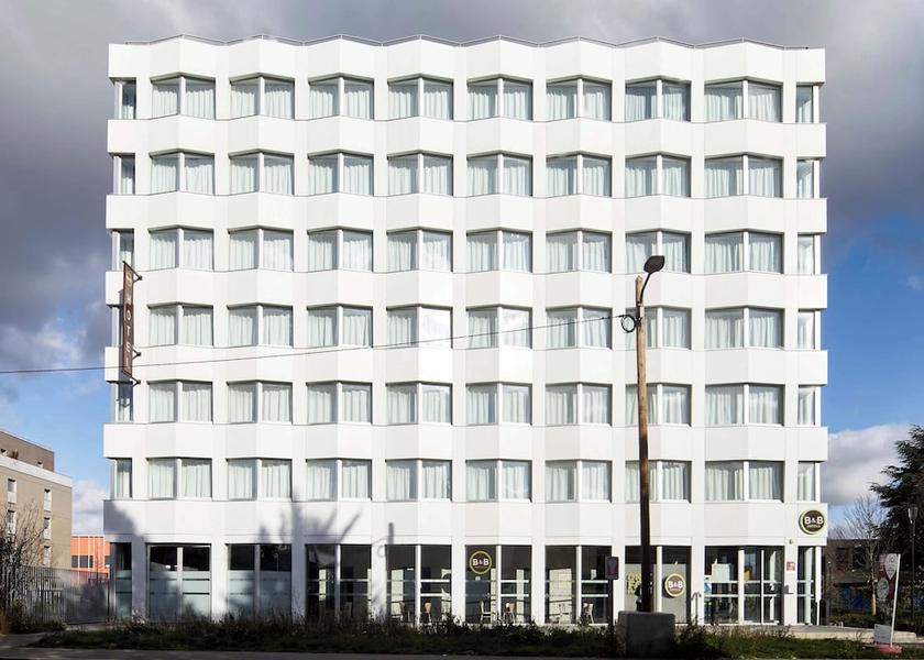 Ile-de-France Massy Facade