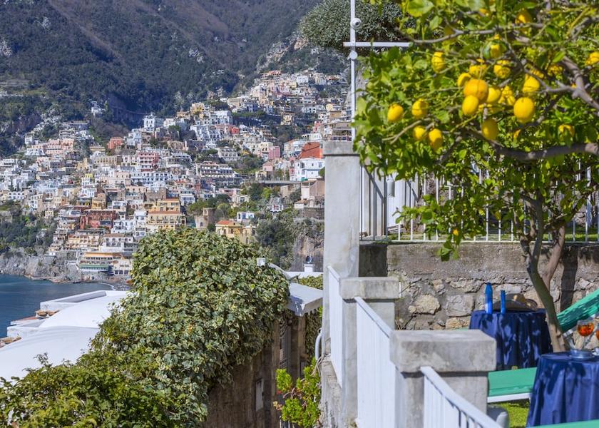 Campania Positano Exterior