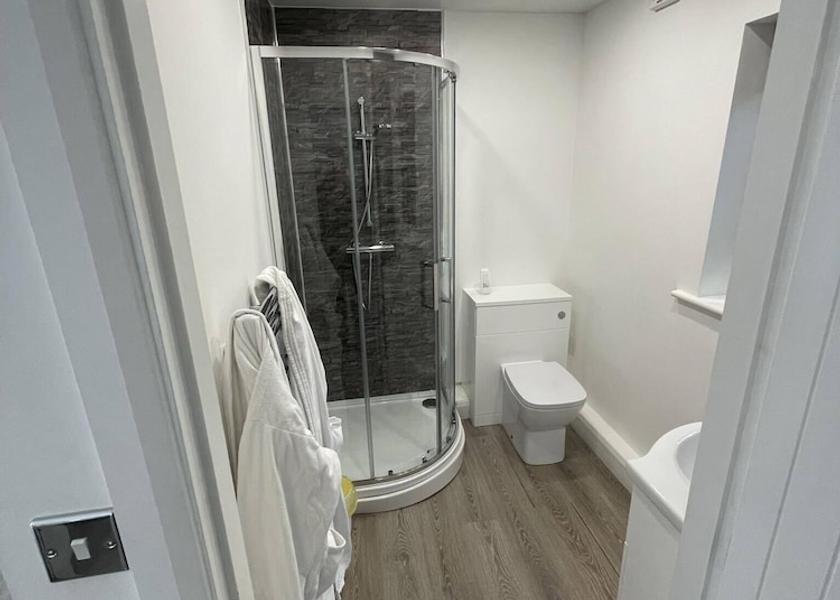 England Yarm Bathroom