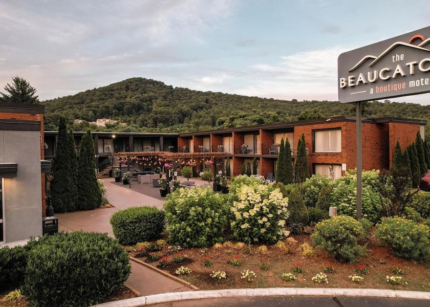 North Carolina Asheville Facade