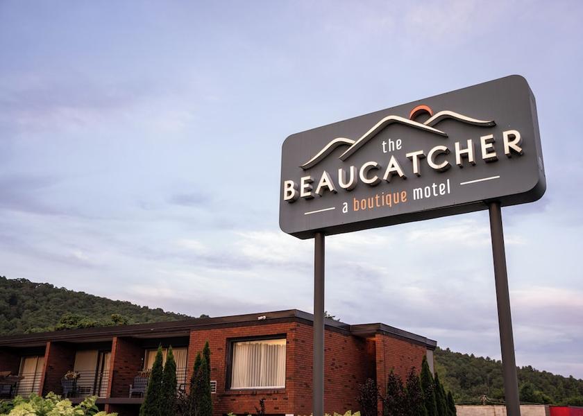 North Carolina Asheville Entrance