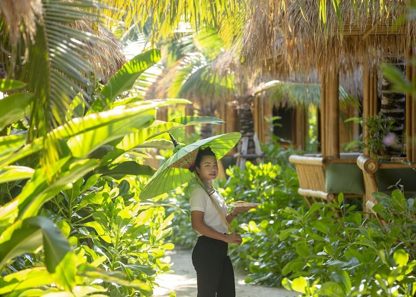 Room Service - Dining