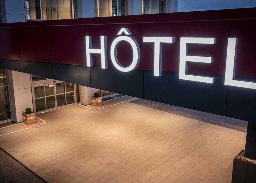 Quebec Laval Exterior Detail