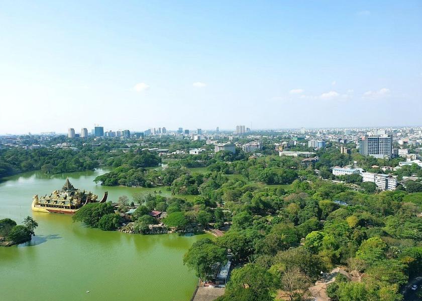  Yangon Front of property