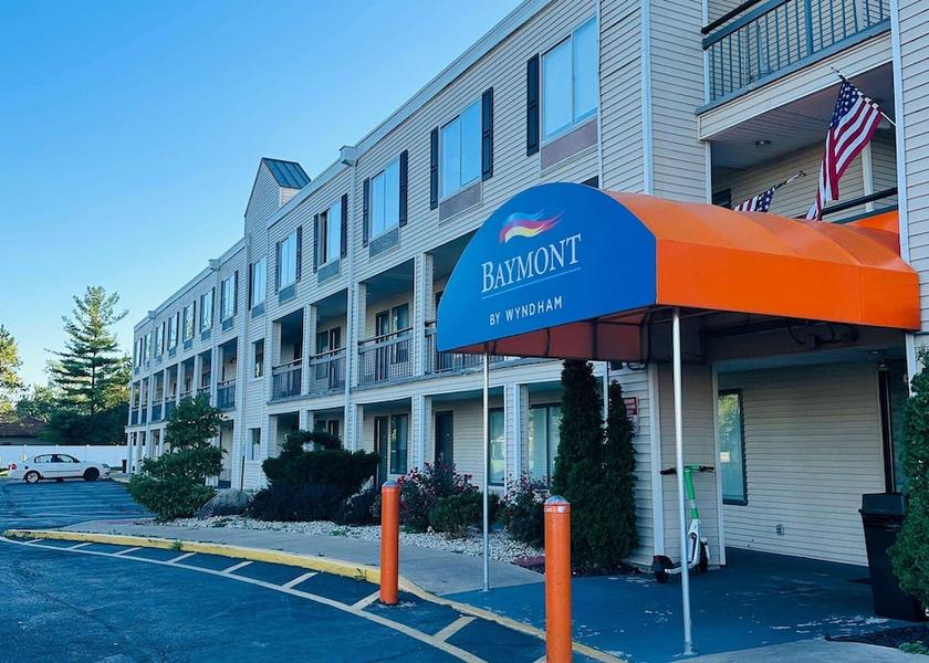 Indiana Columbus Exterior Detail