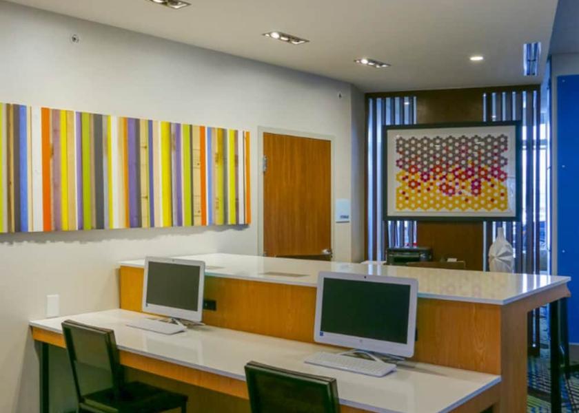 California Roseville Amenity