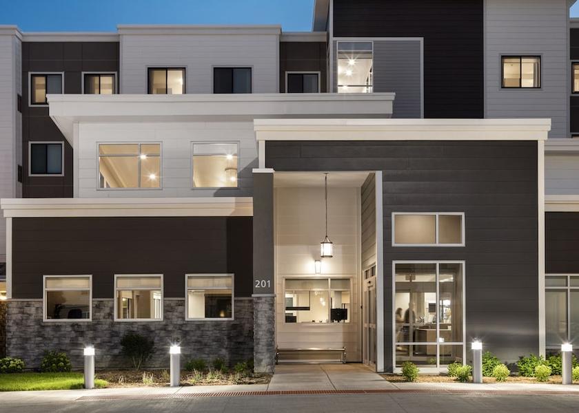 Illinois East Peoria Exterior Detail