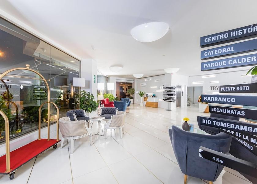 Azuay Cuenca Lobby