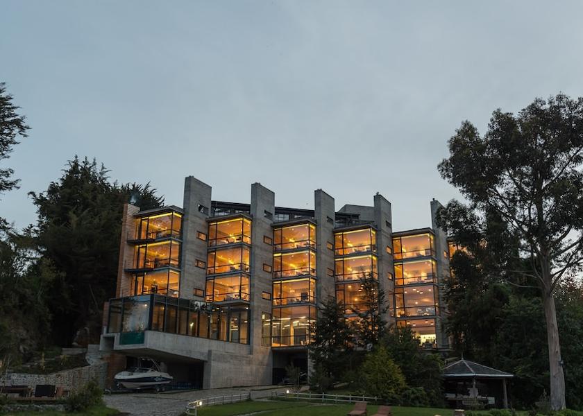 Los Lagos (region) Puerto Varas Facade