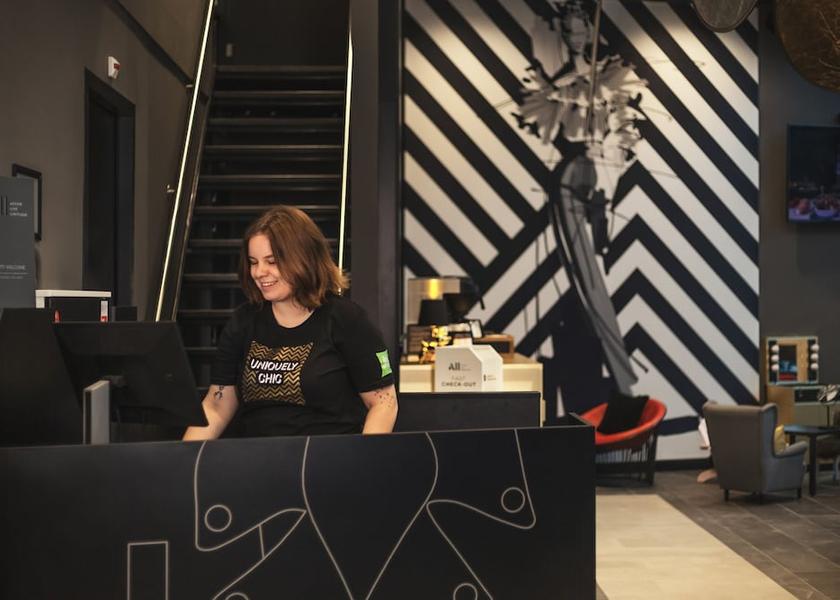 Gelderland Arnhem Reception