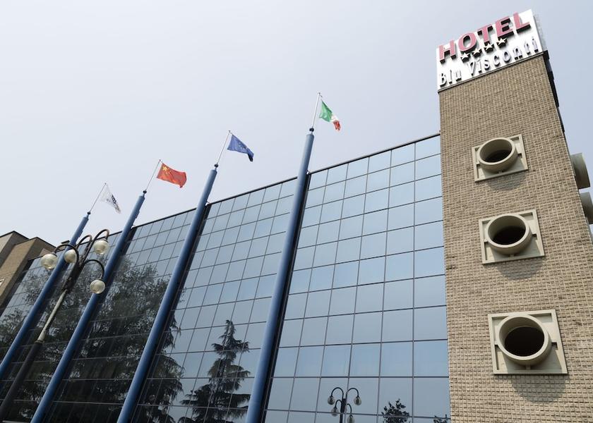 Lombardy Trezzano Sul Naviglio Exterior Detail