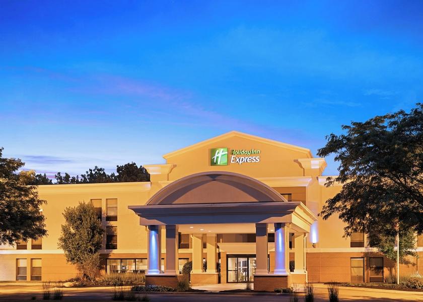 Indiana Plainfield Exterior Detail