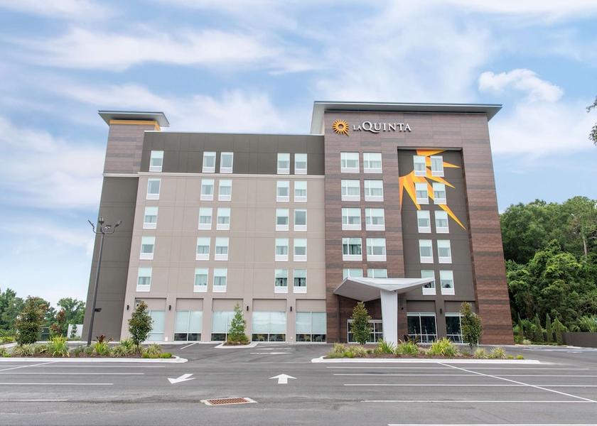 Florida Lake City Exterior Detail