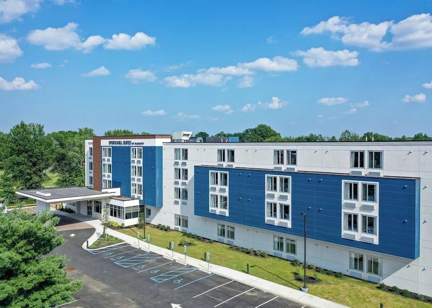 Virginia Woodbridge Exterior Detail