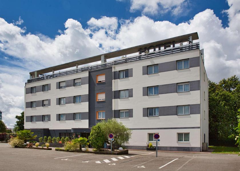 Pays de la Loire Saint-Herblain exterior view