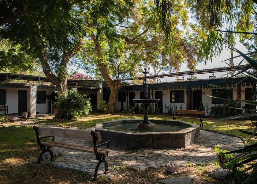 Ica (region) Nazca Garden