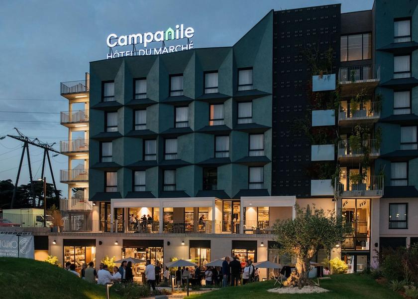 Ile-de-France Chevilly-Larue Exterior Detail