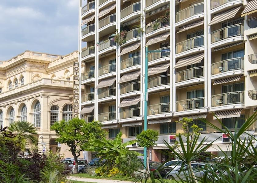 Provence - Alpes - Cote d'Azur Menton Facade