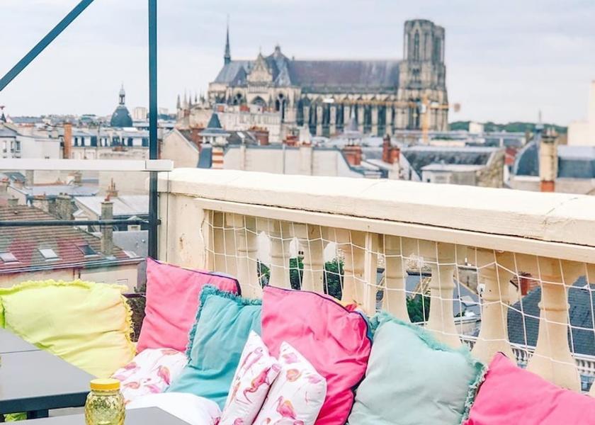 Grand Est Reims Terrace