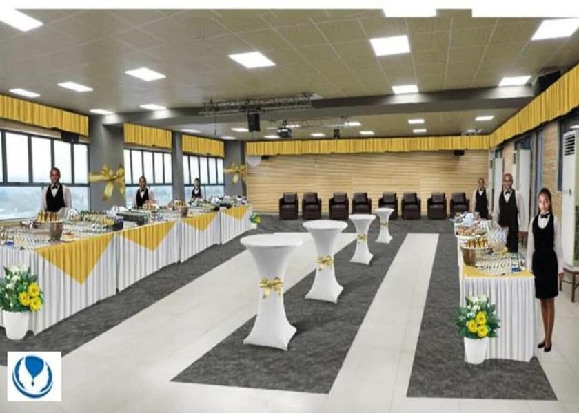  Douala Meeting Room