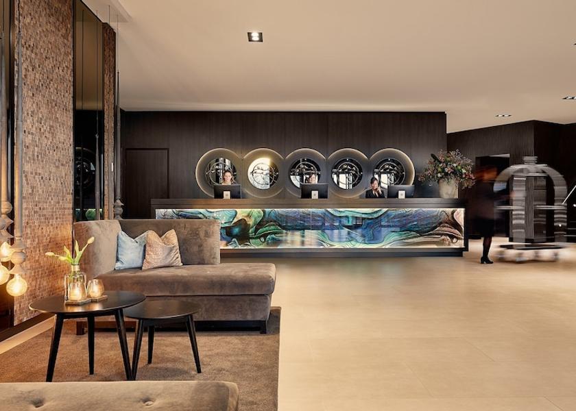 Groningen Groningen Reception