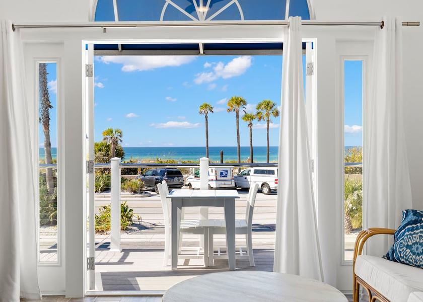 Florida St. Pete Beach Kitchen