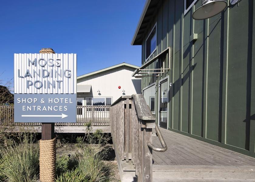 California moss landing Exterior Detail