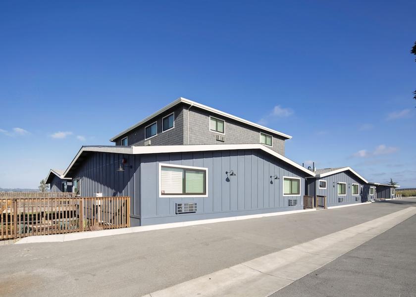 California moss landing Exterior Detail