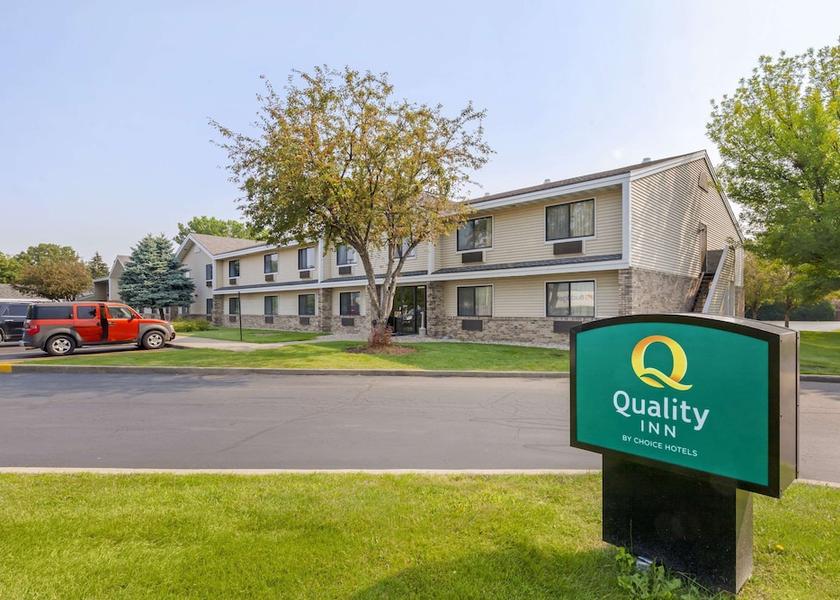 Wisconsin Oshkosh Exterior Detail