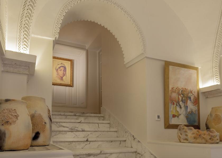  Tunis Interior Entrance