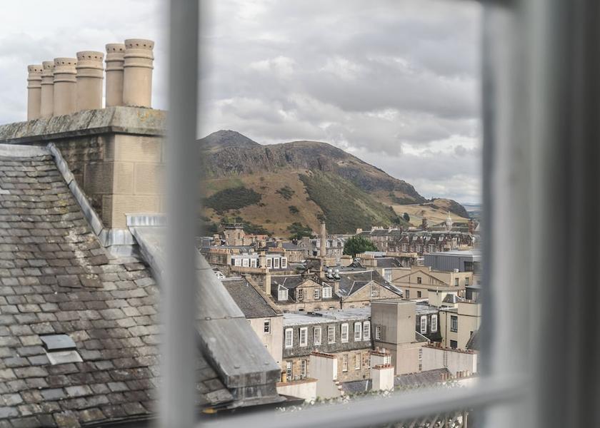 Scotland Edinburgh Room
