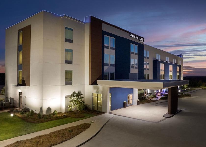 Alabama Gardendale Exterior Detail