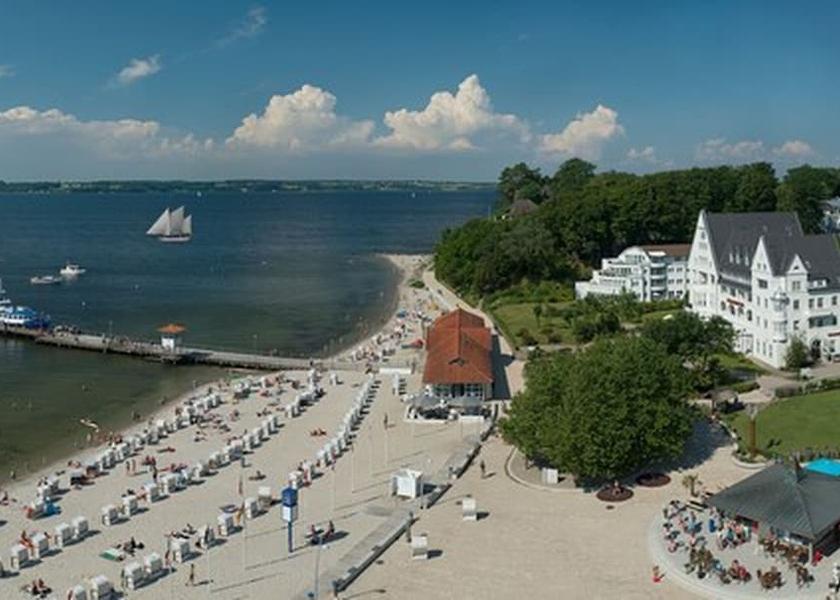 Schleswig-Holstein Gluecksburg Boating